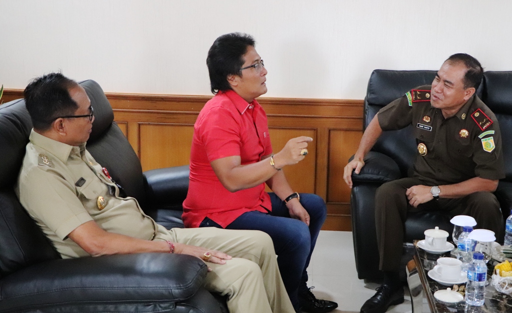 Kejati Bali Beri Penyuluhan Hukum tentang Penggunaan Dana Desa di Badung