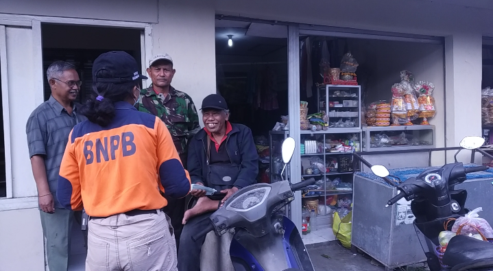 BPBD Bagikan Ribuan Masker ke Wilayah Terdampak