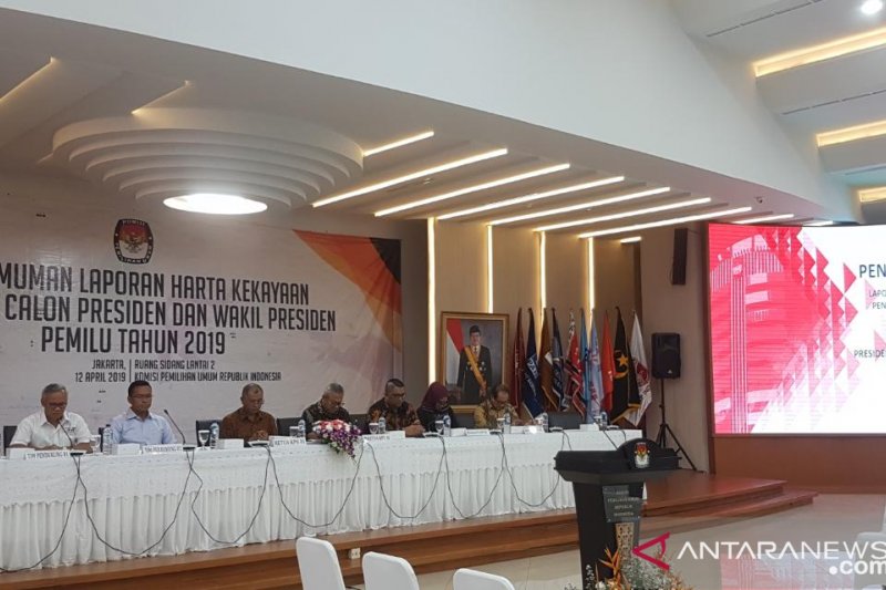KPK dan KPU Umumkan Laporan Harta Kekayaan Capres-Cawapres