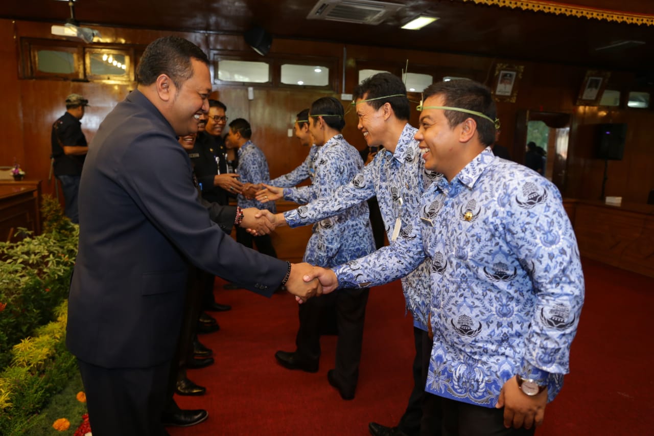 Bupati Mahayastra Lantik 88 Pejabat di Lingkungan Pemkab Gianyar