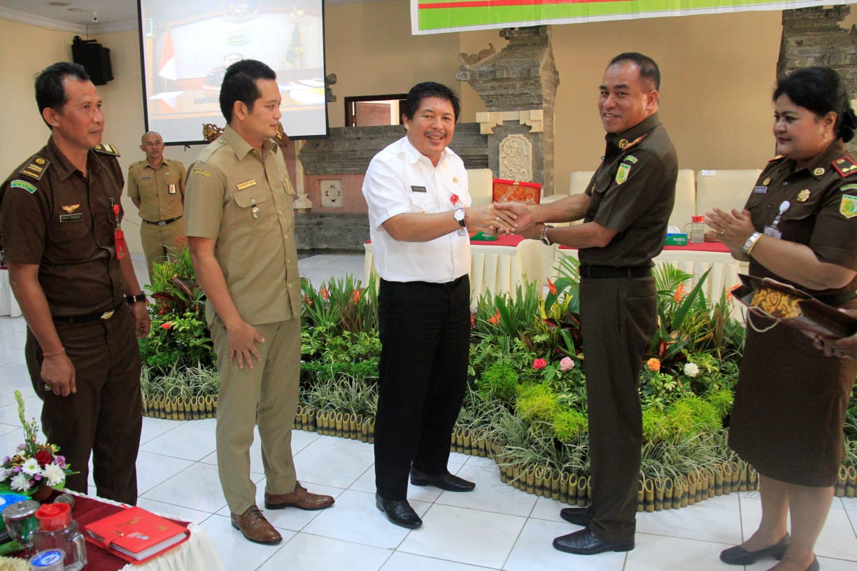 Sinergi Dengan Pemerintah Daerah, Kajati Bali Dukung Pembangunan Zona Integritas