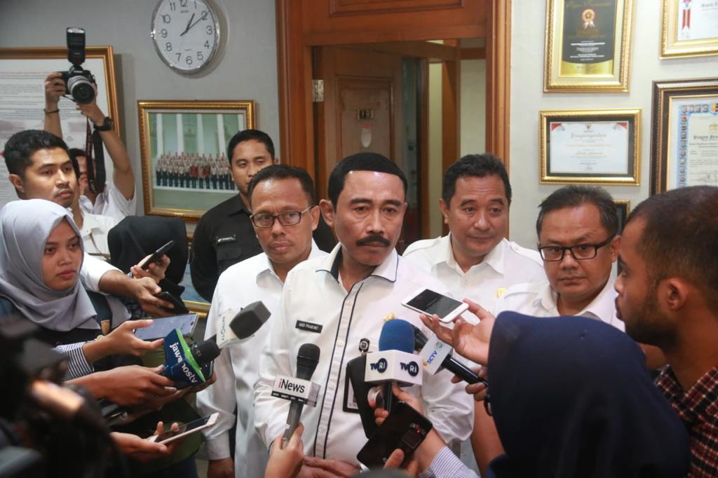 Sekjen Kemendagri: THR Dibayarkan Tepat Waktu