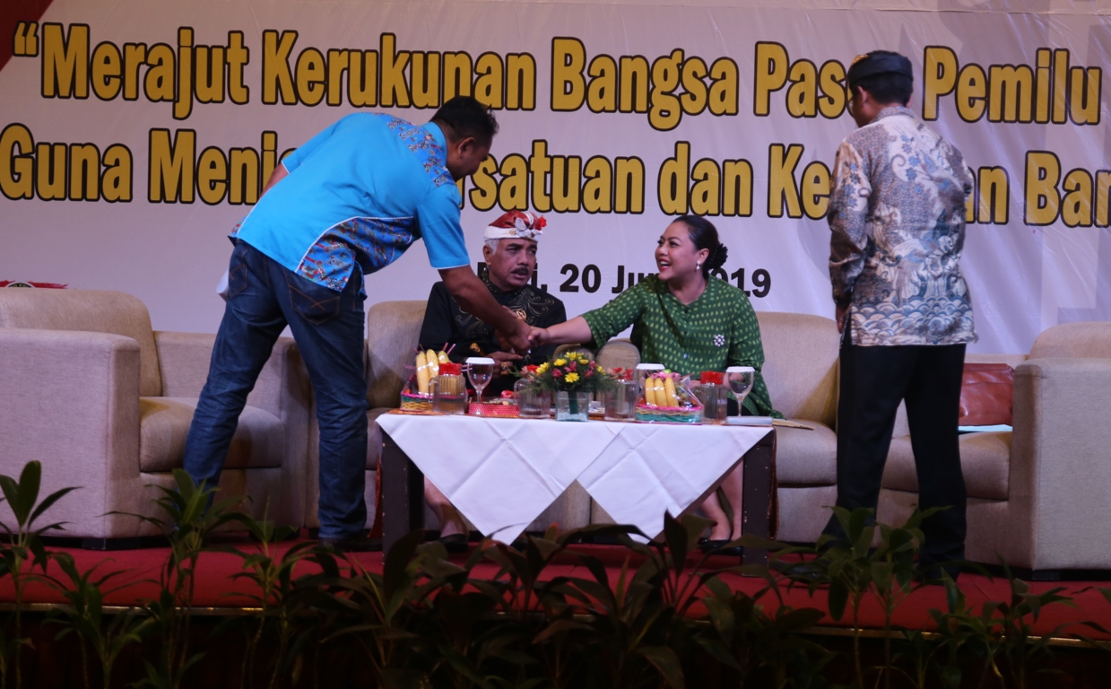 Bupati Eka Menjadi Narusember Pada Acara Forum Koordinasi dan Kerukunan Bangsa