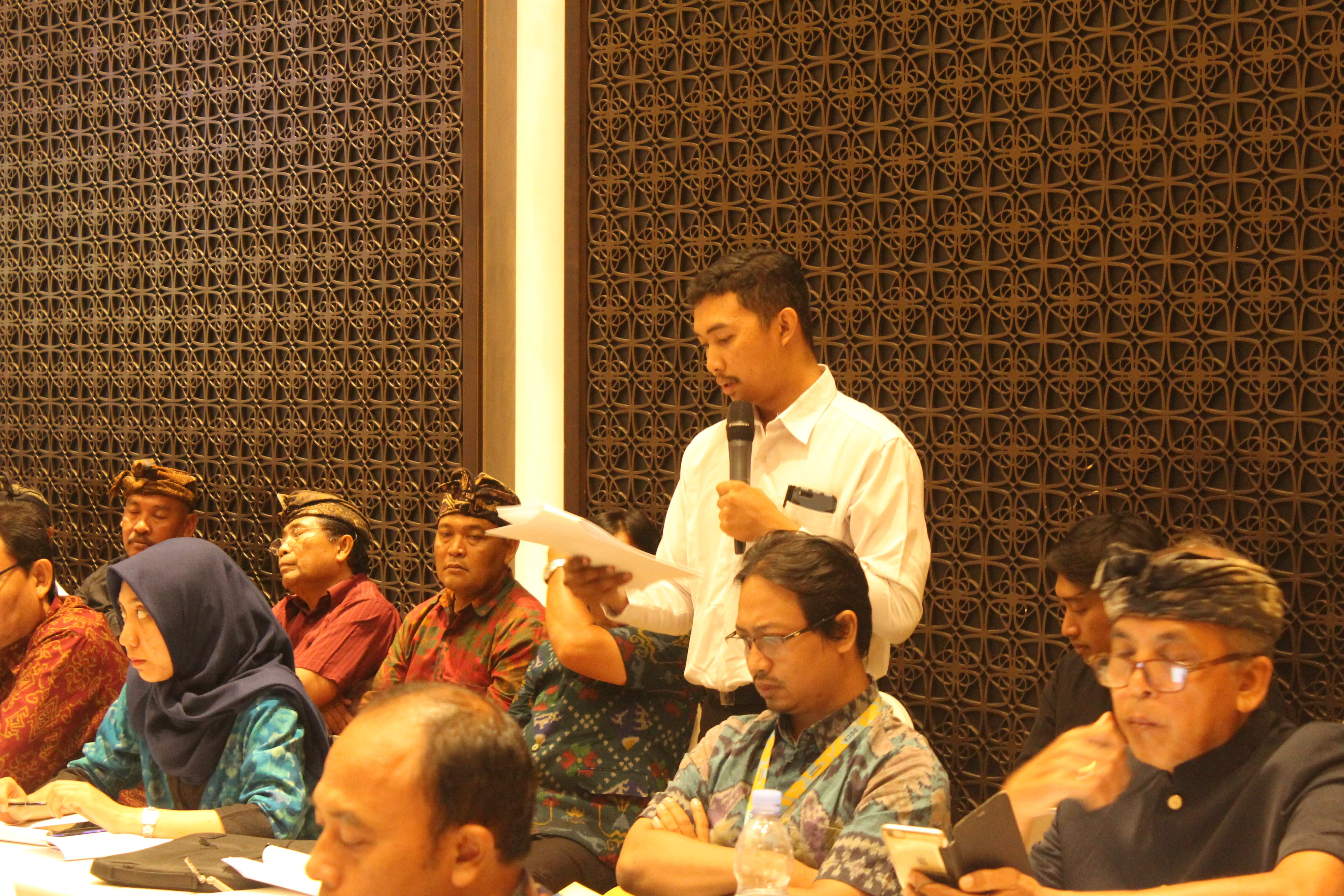 2019-11-08-foto rilis Catat WALHI Buat Perhitungan Jika Reklamasi Bandara 12,15 Ha Dipaksakan (1)