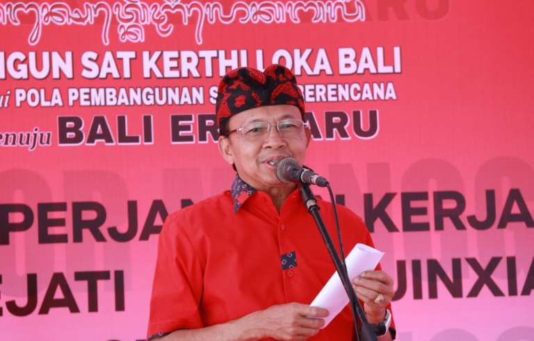 Gubernur Koster : Tidak  Boleh Lagi Ada Cerita Harga Panen Petani Anjlok