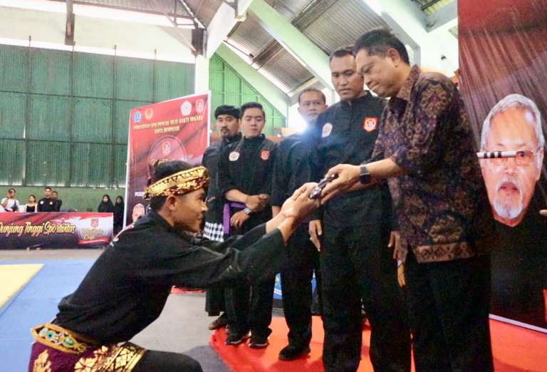 Rai Mantra Buka Kejuaraan Walikota Cup Pendekar PSPS Bhakti Negara Denpasar 2019