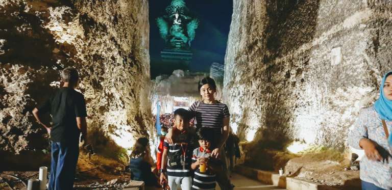 Lorong Gate 3, Titik Paling Diburu Jutaan Pengunjung GWK