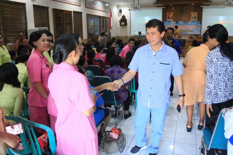 Peringati Hari Ibu ke-91, Pemkab Klungkung Gelar  Seminar Kesehatan Tulang dan Stunting
