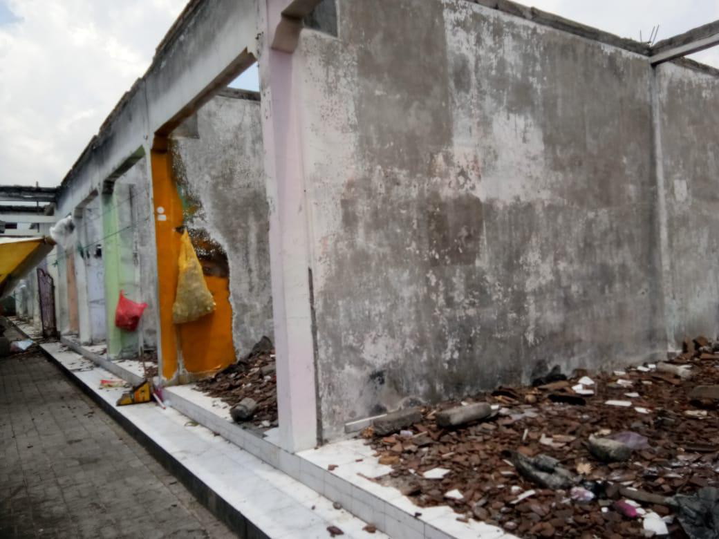 Warga Bona Bakal Ratakan Pasar Bona Secara Swadaya