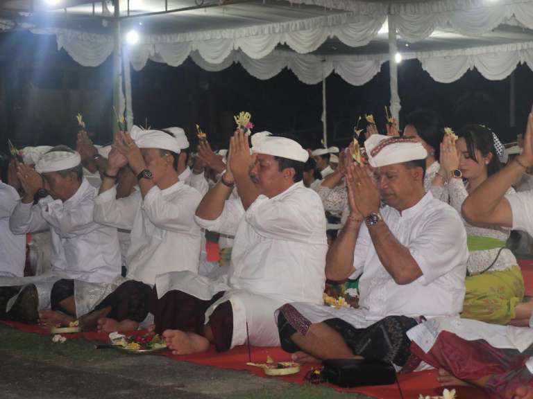 Perayaan Siwaratri di Jembrana, Bupati Artha : Momentum Introspeksi Diri