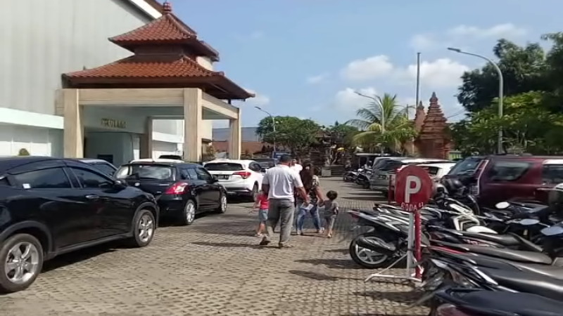 Gratis, Parkir di RSUD Sanjiwani Gianyar Sembrawut