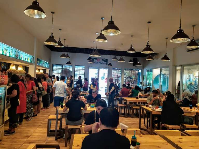 Warung Nasi Ampera, Sajian Kuliner Sunda Yang Di Goreng ‘Dadakan’