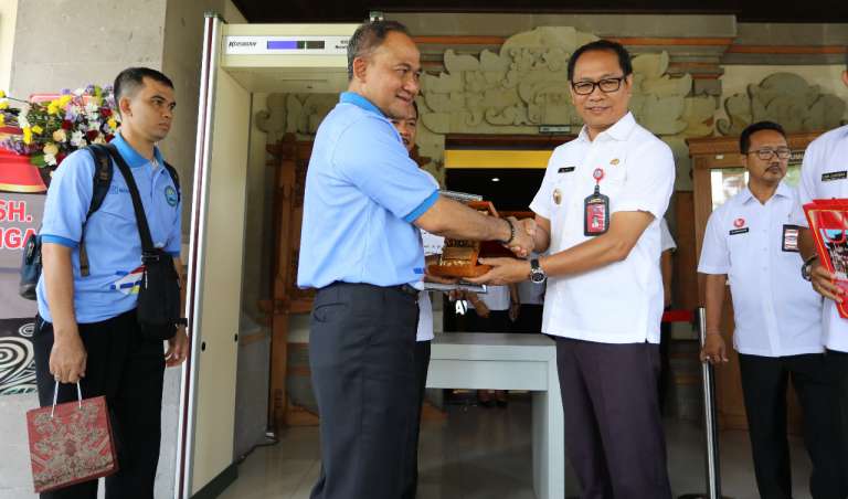 Wabup Suiasa : Badung Komit Berantas Narkoba