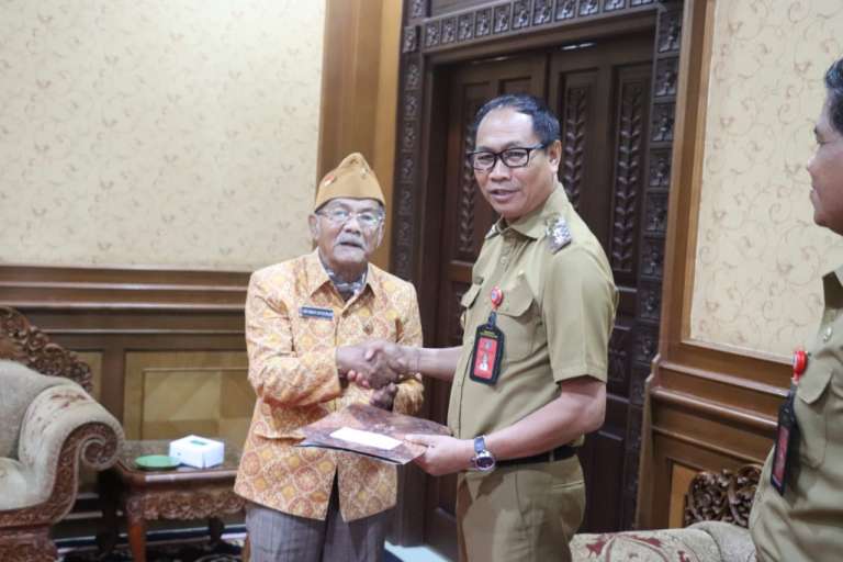 Wabup Suiasa terima Audensi LVRI Bali