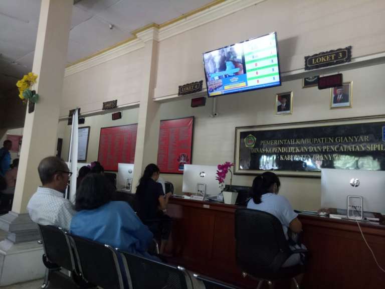 Stok Blanko KTP-EL di Disdukcapil Gianyar Telah Tersedia