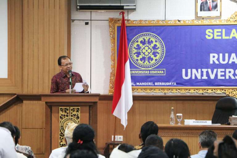 Sosialisasi Prolegnas 2020 di Unud, Wayan Koster : Kita Tata Bali agar lebih Bertaksu