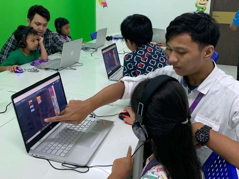 KodeKiddo, Sekolah Programming Menyenangkan untuk Anak-anak: Anybody Can Code