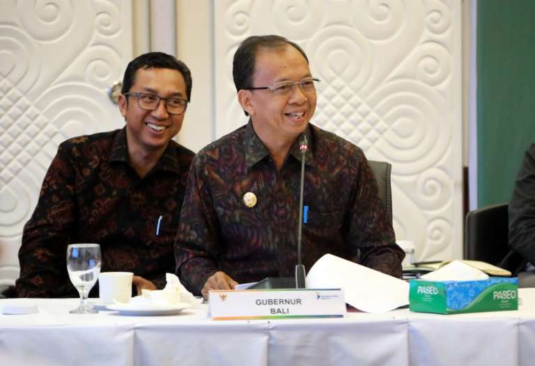 Gubernur Koster :  Jalan Kereta Api, Pusat Kebudayaan dan By Pas IB Mantra Diusulkan di RAPBN 2021