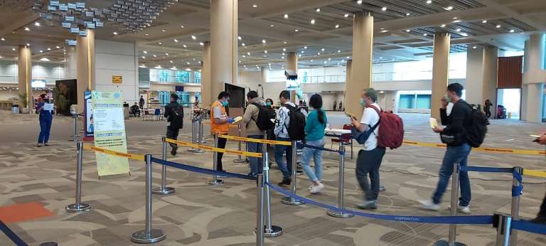 Setelah Kantongi Surat Sehat, Kedatangan 75 TKI Asal Bali Tidak Jadi Dikarantina di Bandara I Gusti Ngurah Rai