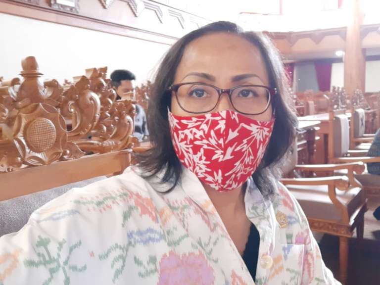 Emiliana Sri Wahjuni: Jangan Ada “Titipan” dan “Main Belakang” di PPDB