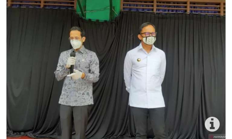 Menteri Nadiem sebut kuota internet jadi masalah utama PJJ