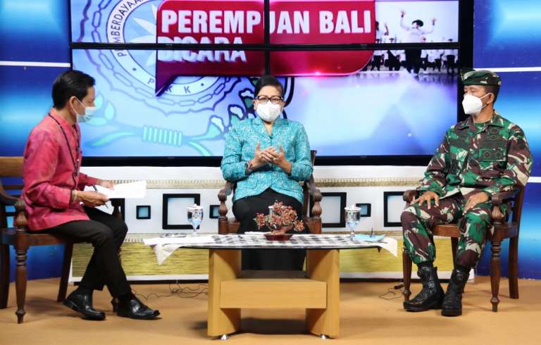 Ny Putri Suastini Koster: Jangan Sampai Teknologi Informasi Jadi Bumerang Bagi Keberlangsungan Pertumbuhan Karakter Anak-anak Kita