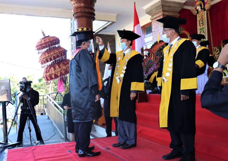 Bupati Buleleng Minta STAHN Mpu Kuturan Terus Cetak Lulusan yang Profesional dan Berkualitas