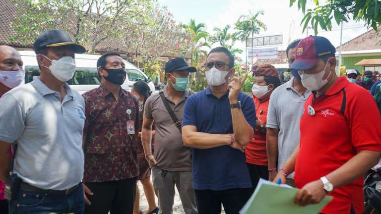 Walikota Jaya Negara Tinjau Gedung SD di Kota Denpasar, Inventarisasi Masalah, Ciptakan Solusi Berbasis Skala Prioritas