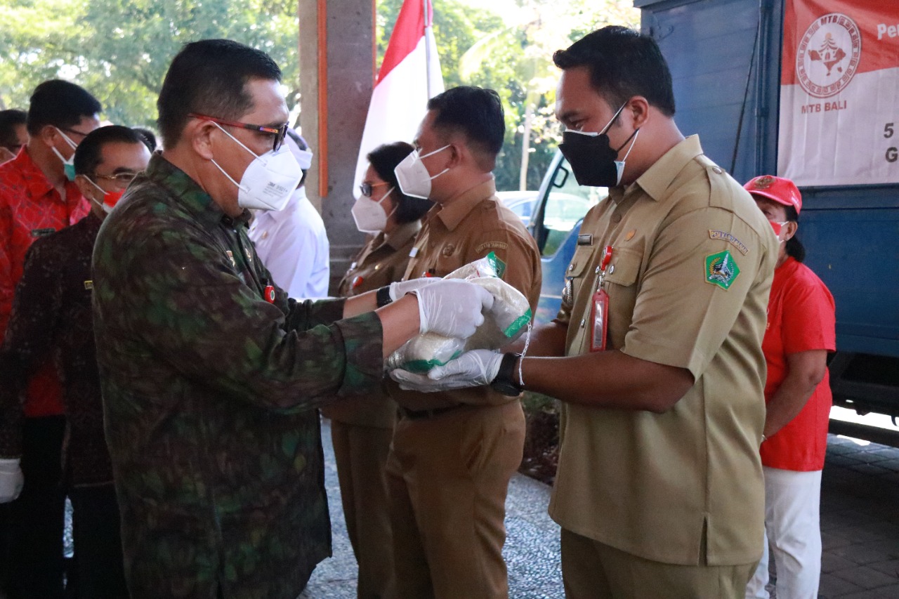 Bupati Sanjaya dan INTI Bali3