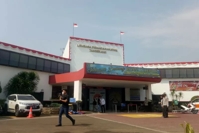 fc146846-4a29-4956-b13b-5e8ad464cf85