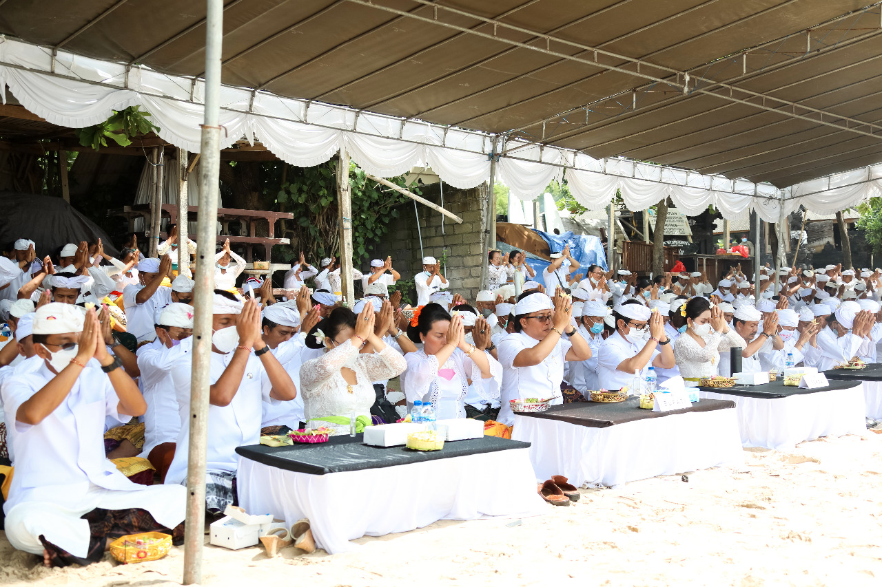 Pantai Jimbaran (3) (1)
