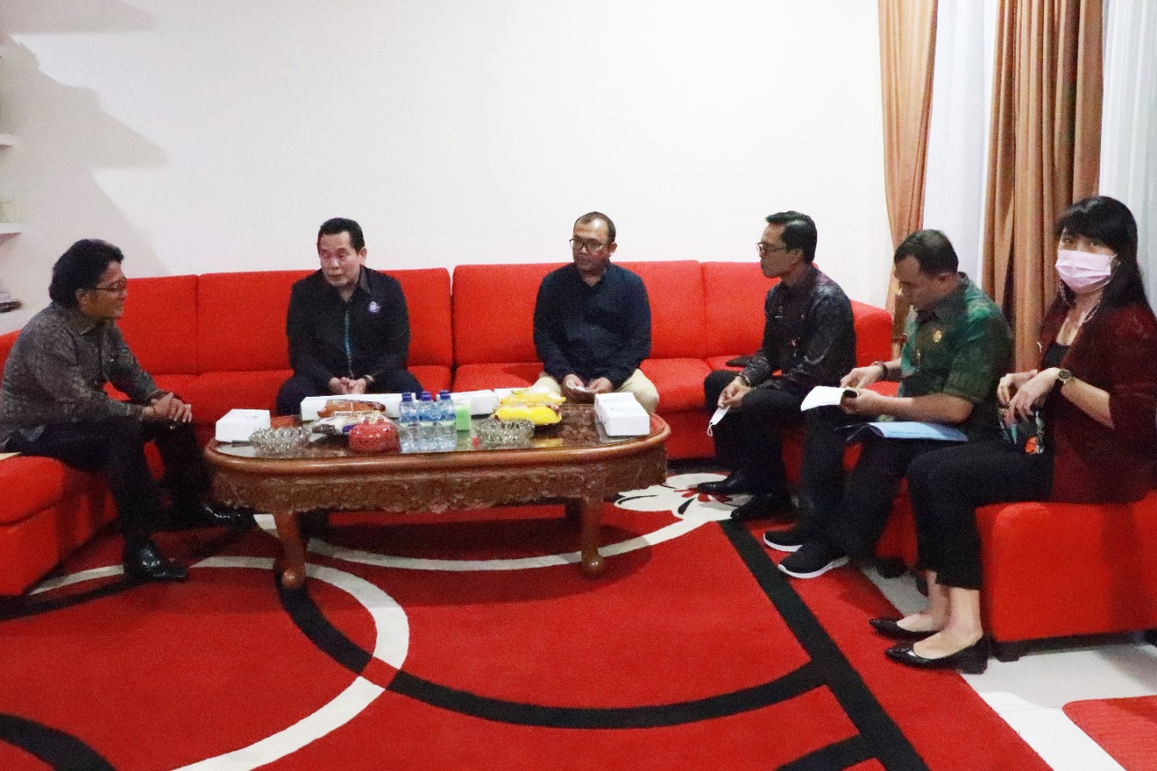 Bupati Terima Audiensi Apkasi (1) (1)