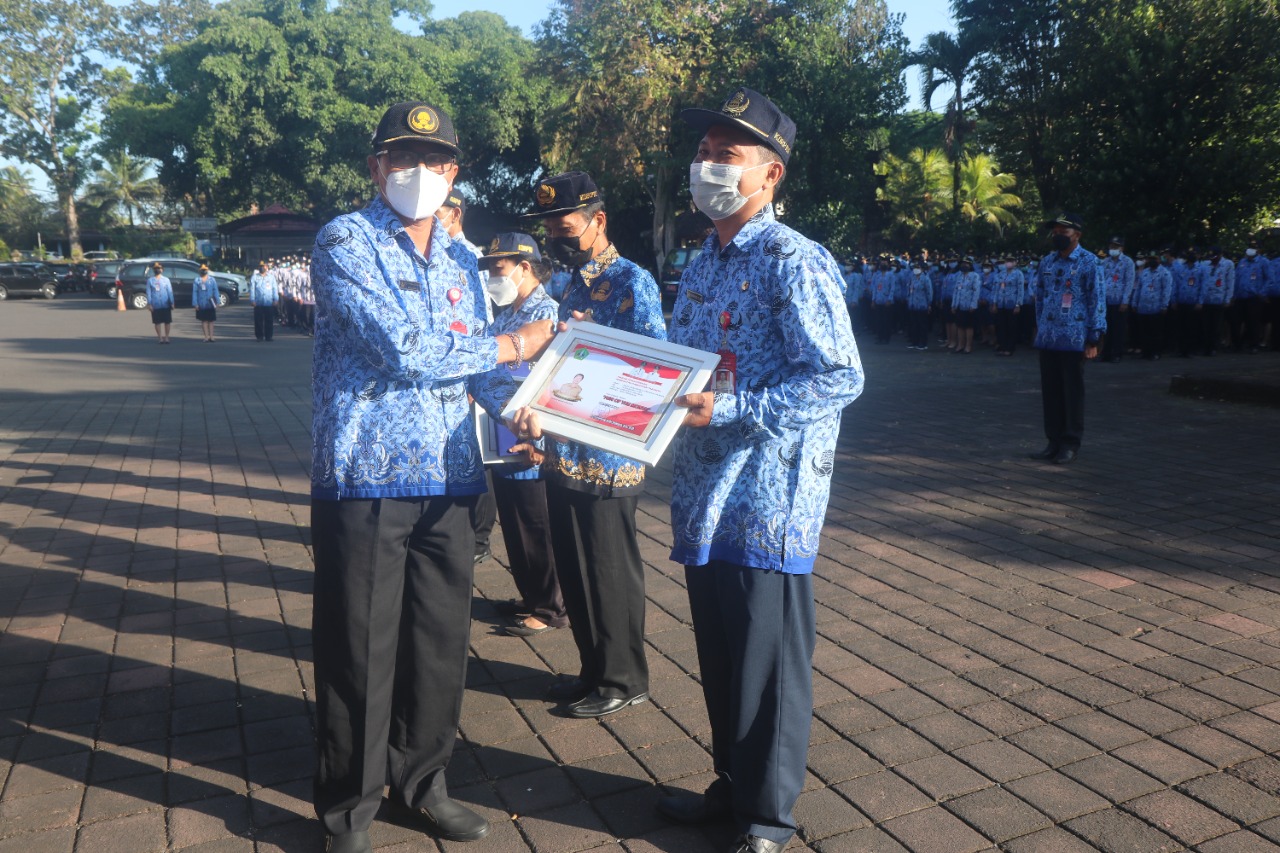 ASN Pemkab Tabanan Harus Mampu Mewujudkan Good Governance dan Clean Government (2)