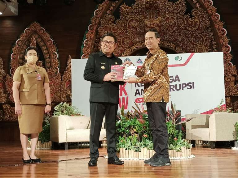Wawali Arya Wibawa Buka Talkshow Keluarga Anti Korupsi