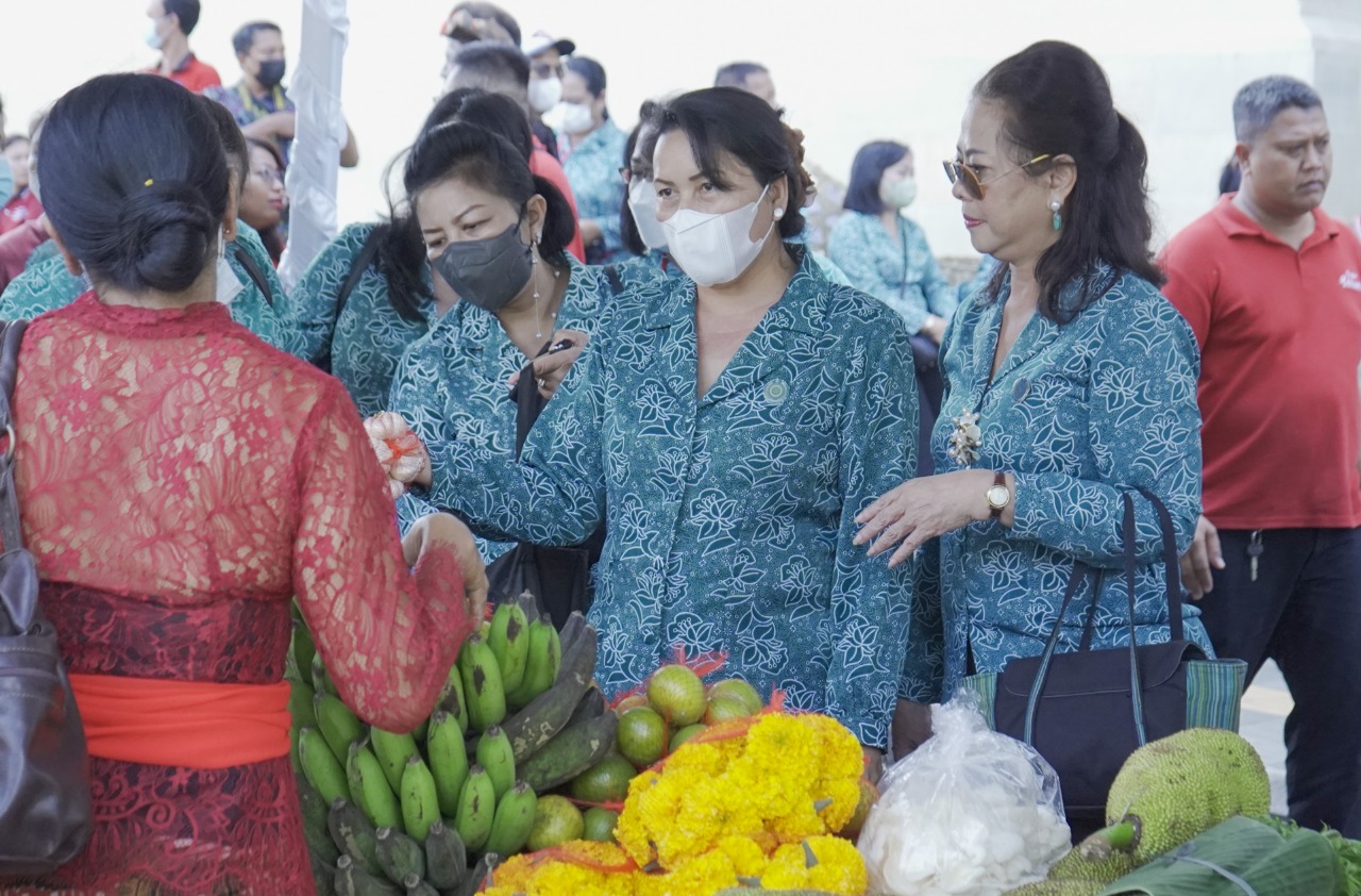 Pasar Rakyat (4)