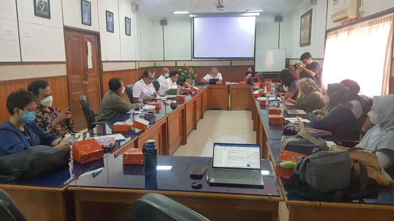 PUPAR Unud Beri Masukan Terkait Rancangan UU Kepariwisataan yang Disusun Tim Ahli DPR RI