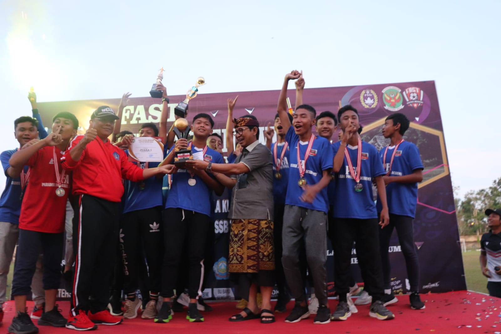 Turnamen Sepakbola (10)
