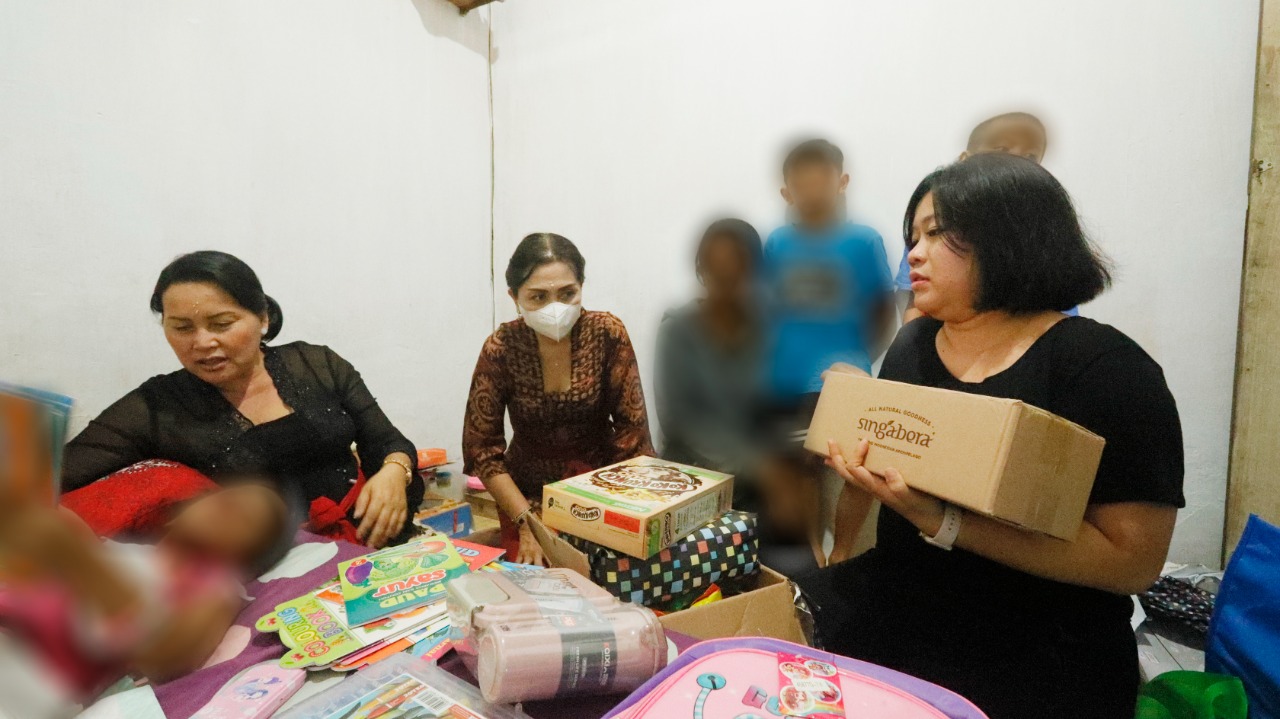 jenguk korban kekerasan anak (2)