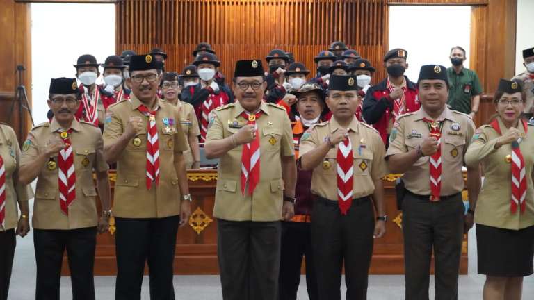 Melepas Jamnas Kwarda Bali, Cok Ace : Jaga Nama Baik Bali dan Perluas Wawasan Nusantara