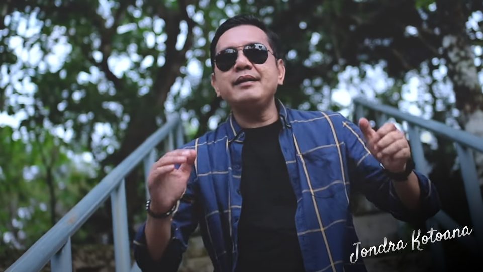 Foto 2 - Jondra Kotoana. (Dok. Ladofadoredo)
