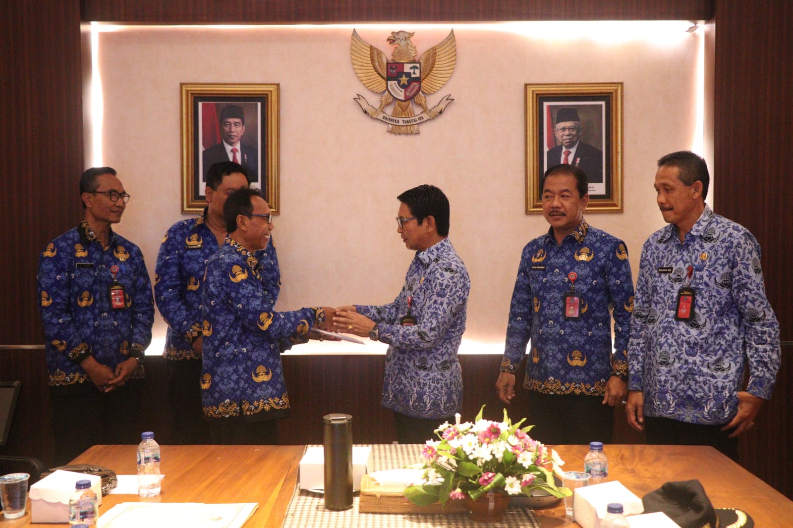 Penyerahan Santunan (2)
