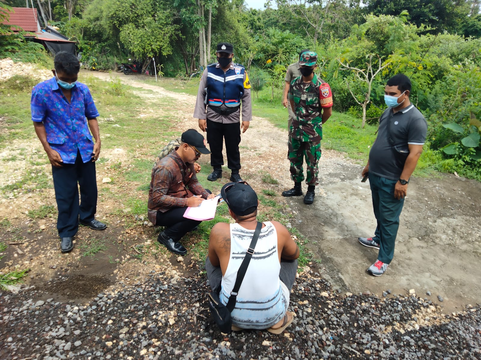 1. Koramil Nusa Penida Lakukan Sidak Penduduk