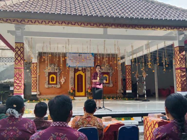 Songsong Implimentasi Kurikulum Merdeka Secara Penuh, SMPN 5 Denpasar Gelar Workshop Peningkatan Kompetensi Guru