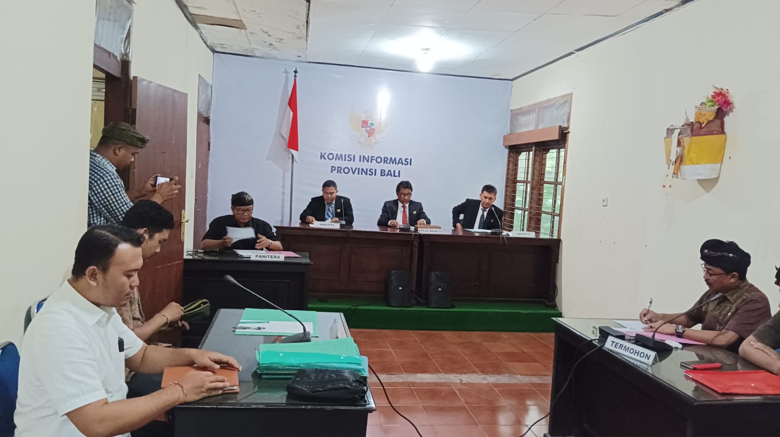 Dokumentasi Sidang Sengketa Informasi antara WALHI Bali Melawan DKLH Bali 2023-04-13 (3)