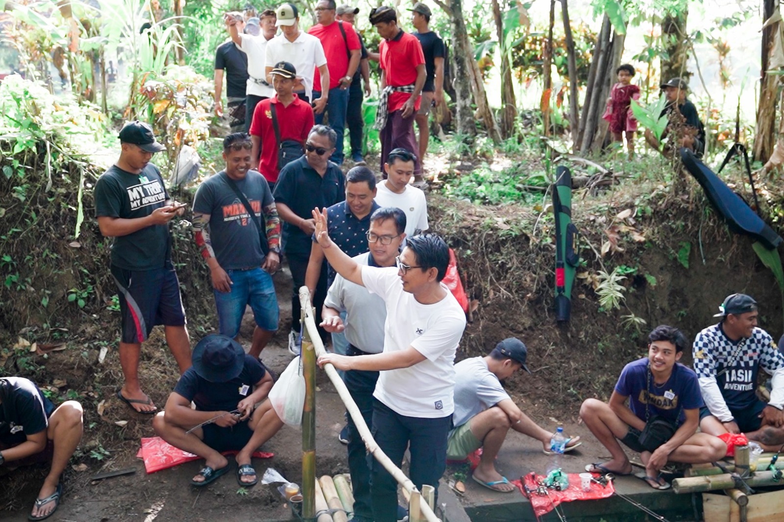 Lomba Mancing (2)