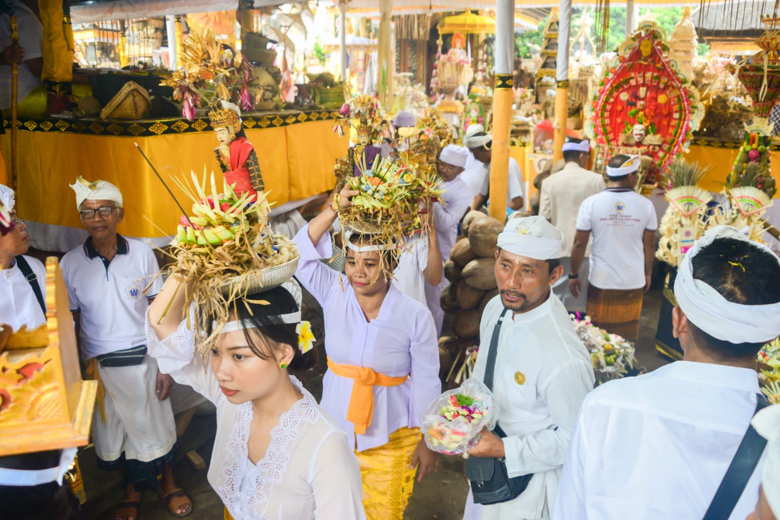 Mewisudha Bumi di Pura Paibon (3)