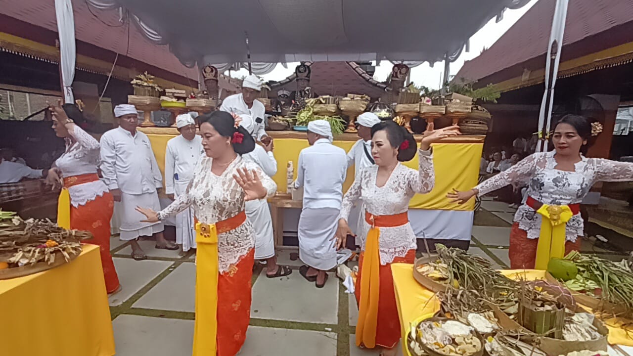 PKK Ngayah (4)