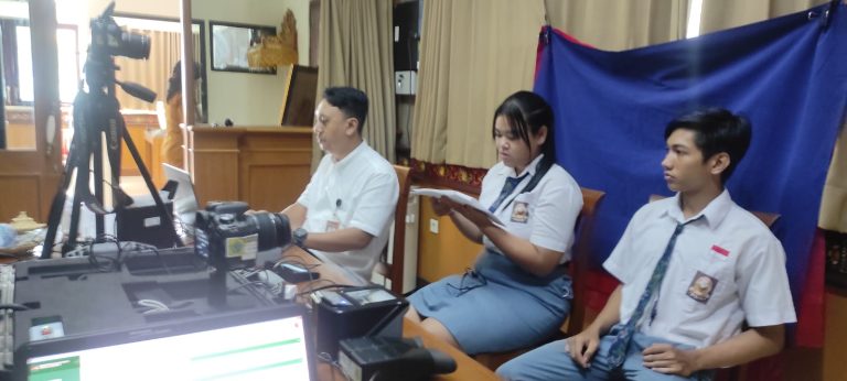 Disdukcapil Gelar Jemput Bola Perekaman KTP-el dan Aktivasi IKD, Sasar Kantor Disdikpora dan SMKN 4 Denpasar