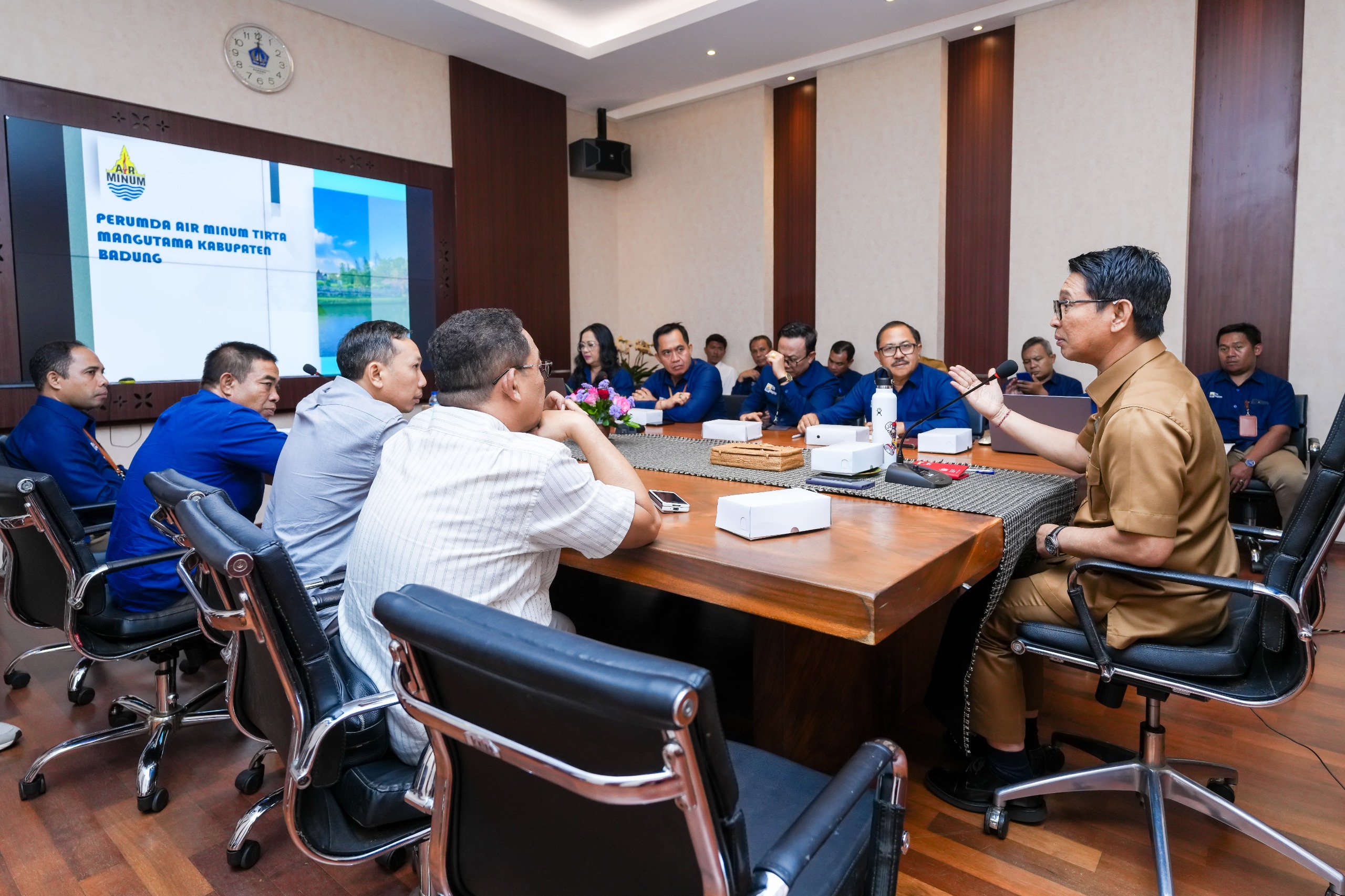 Sekda Rapat PDAM (8)