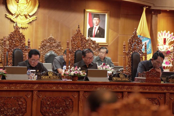 Sidang Paripurna Kelima (4)